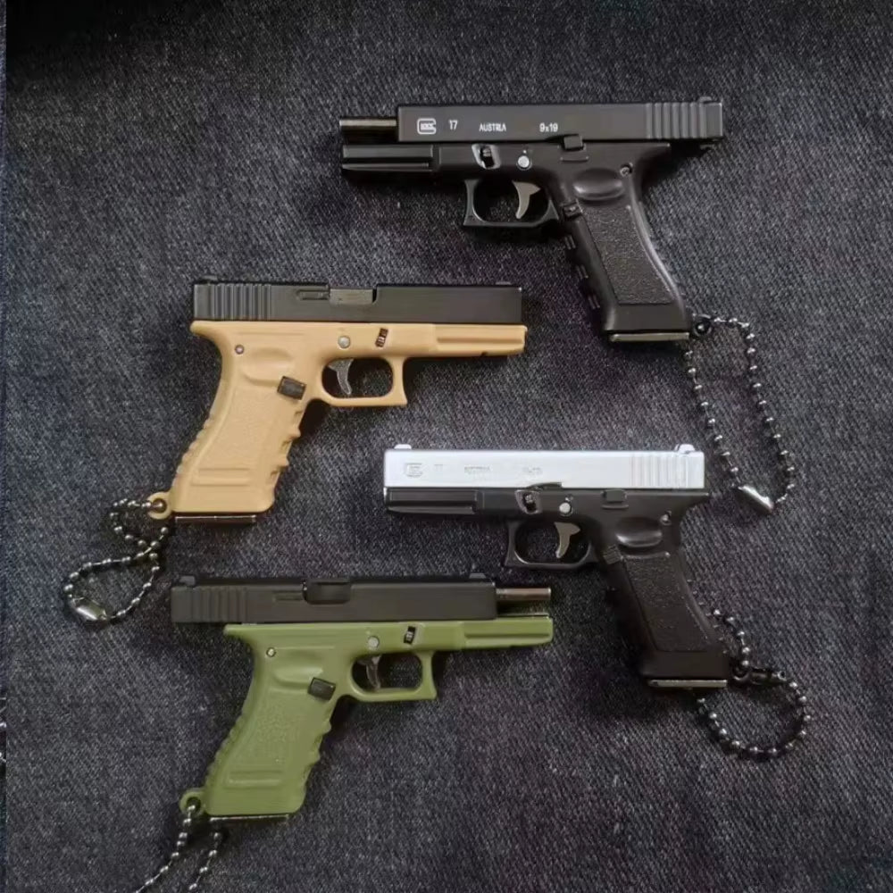 1:3 G17 Pistol Model Metal G17 Mini Toy Gun Detachable DIY Semi-Alloy Keychain Pendant Ornaments Children'S Toy